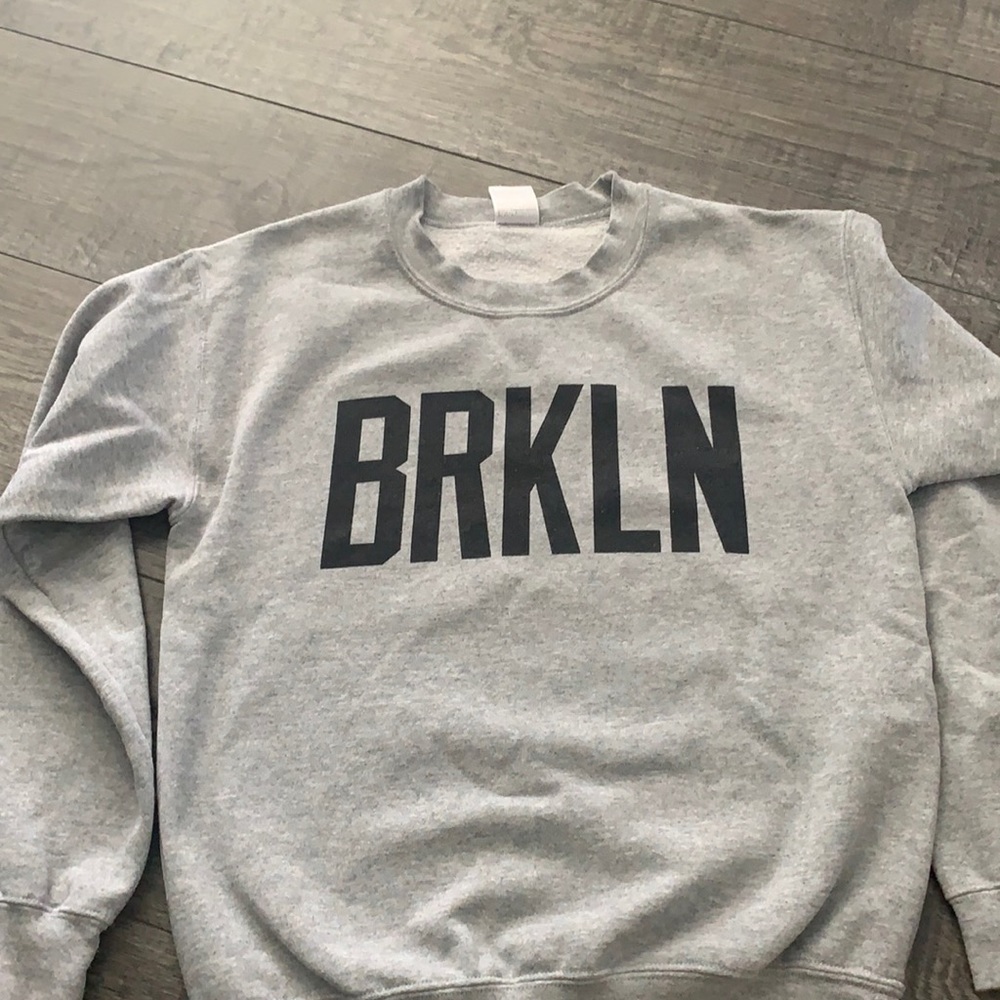 Aritzia La Notte Sweatshirt